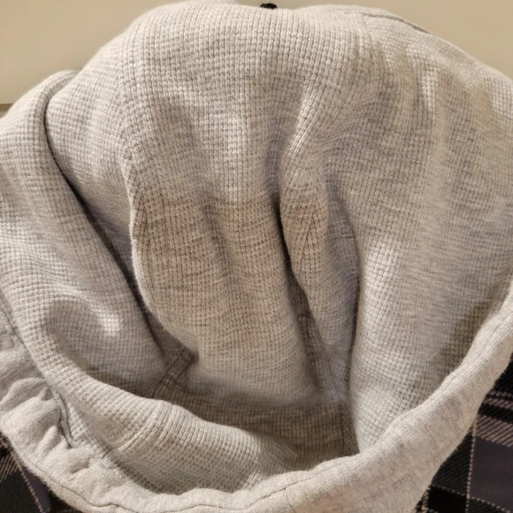 American Eagle Plaid Flannel Shirt - Picture 7 of 13